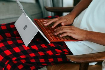 Microsoft tries to convert Google Chrome users 350x233 1